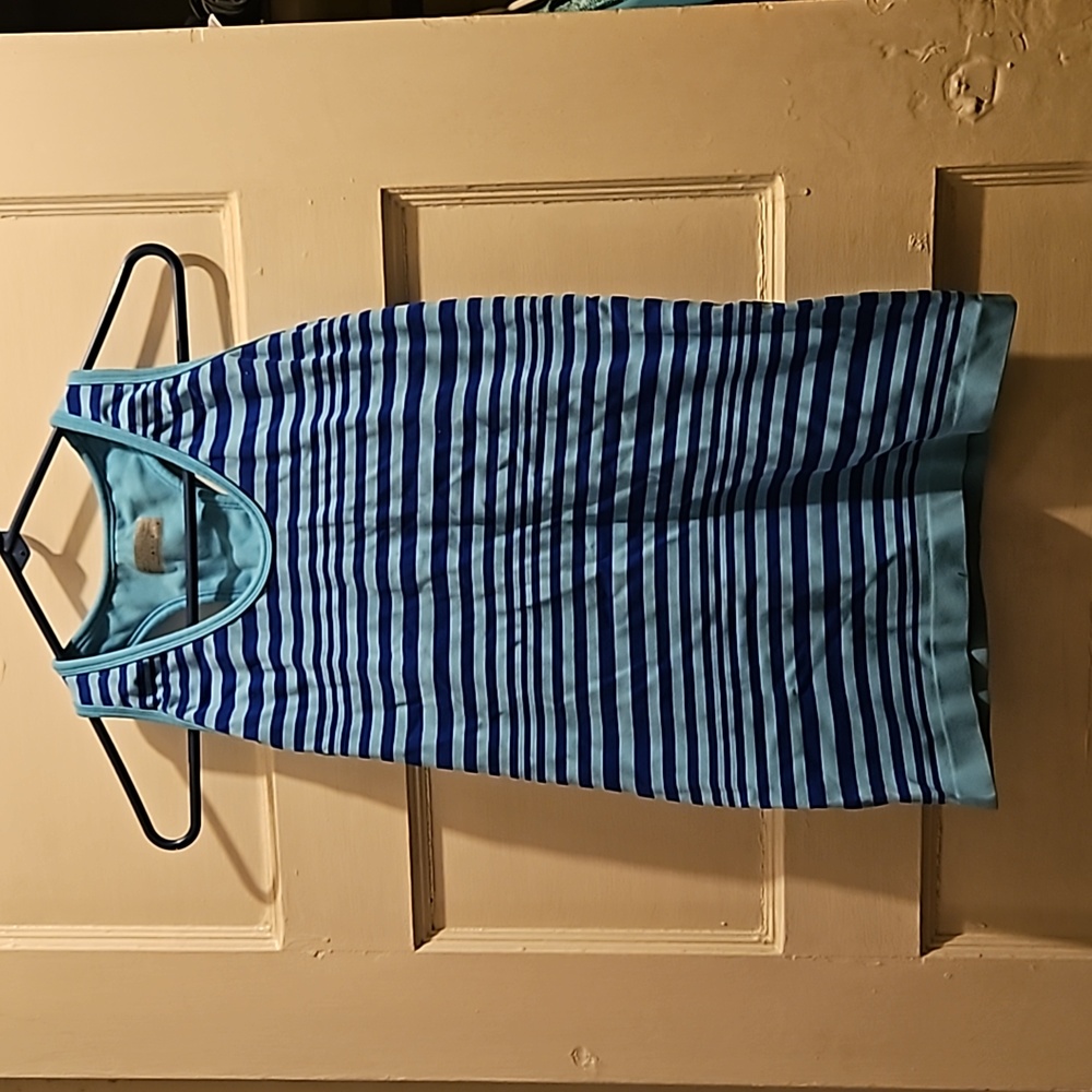 Athleta racerback tank top with built-in bra